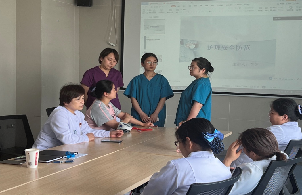 8e0ec85ab8b1e22150a3b3ddf81459b